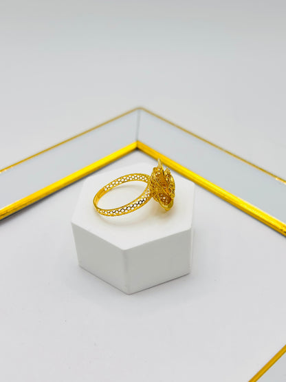 18K Gold Flower Ring