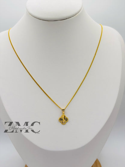 18K Gold Clover Necklace