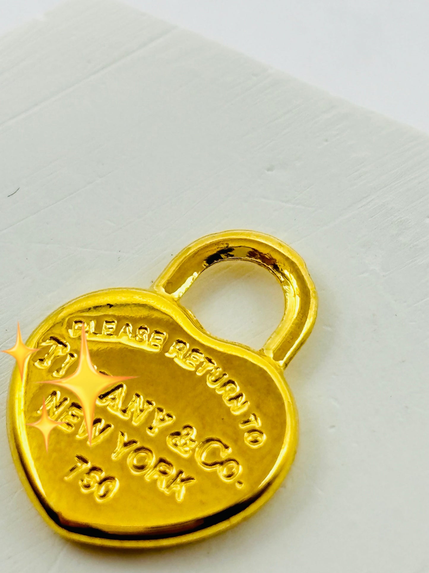 18K Gold Heart Pendant