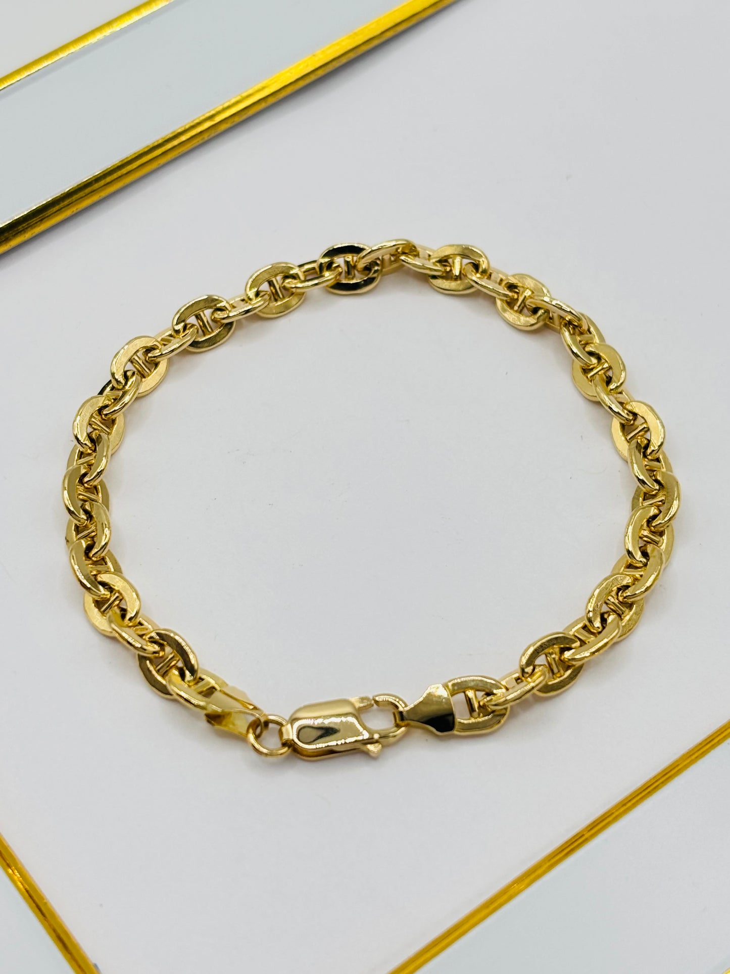 18K Gold Bracelet