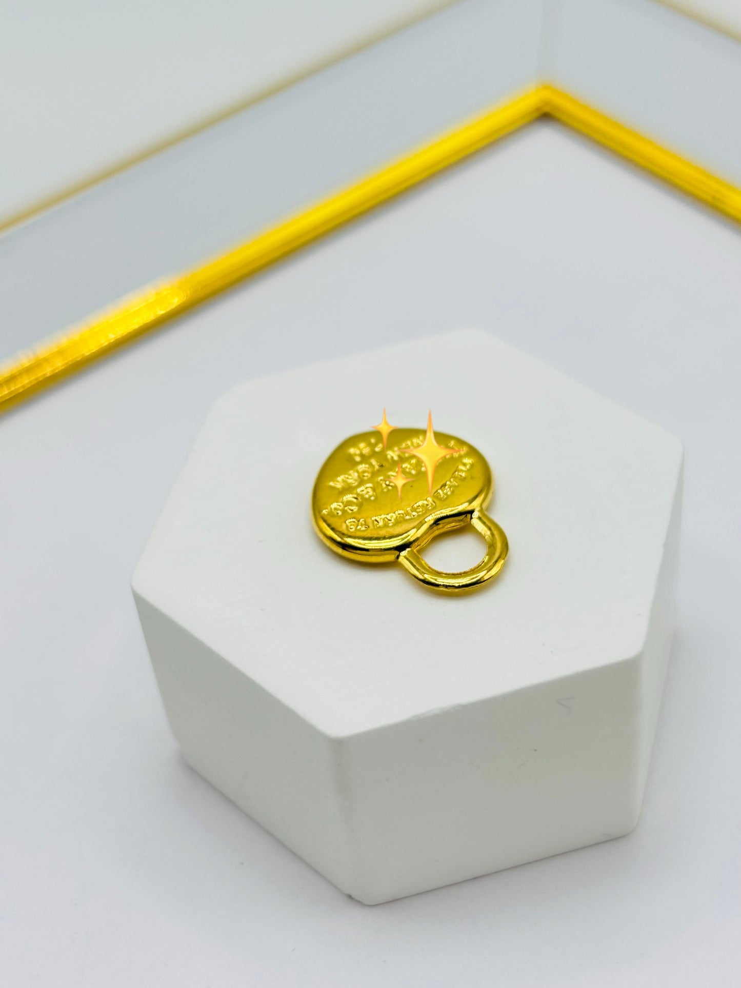 18K Gold Heart Pendant