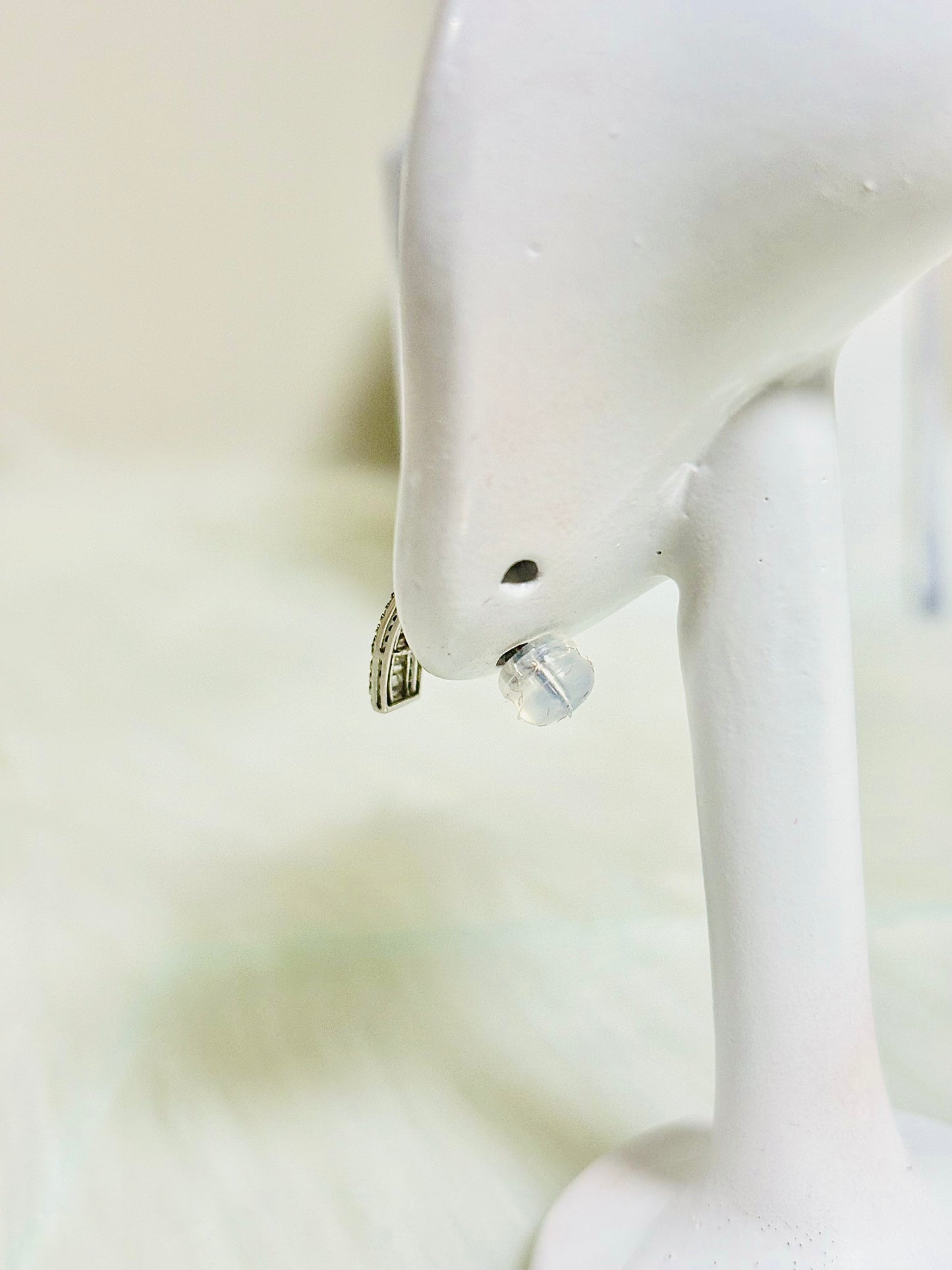 K18 Japan White Gold Baguette Half Loop Stud Earrings 0.34 carat Natural Diamond