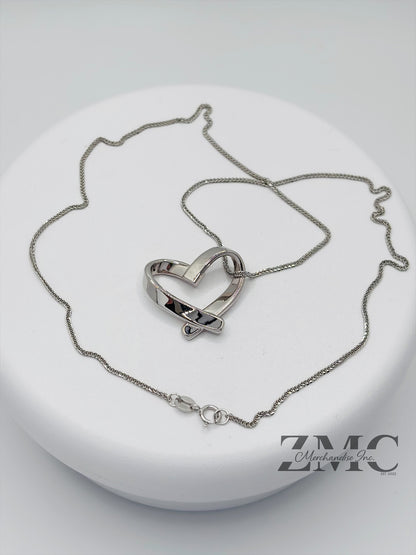18K White Gold Open Heart Necklace
