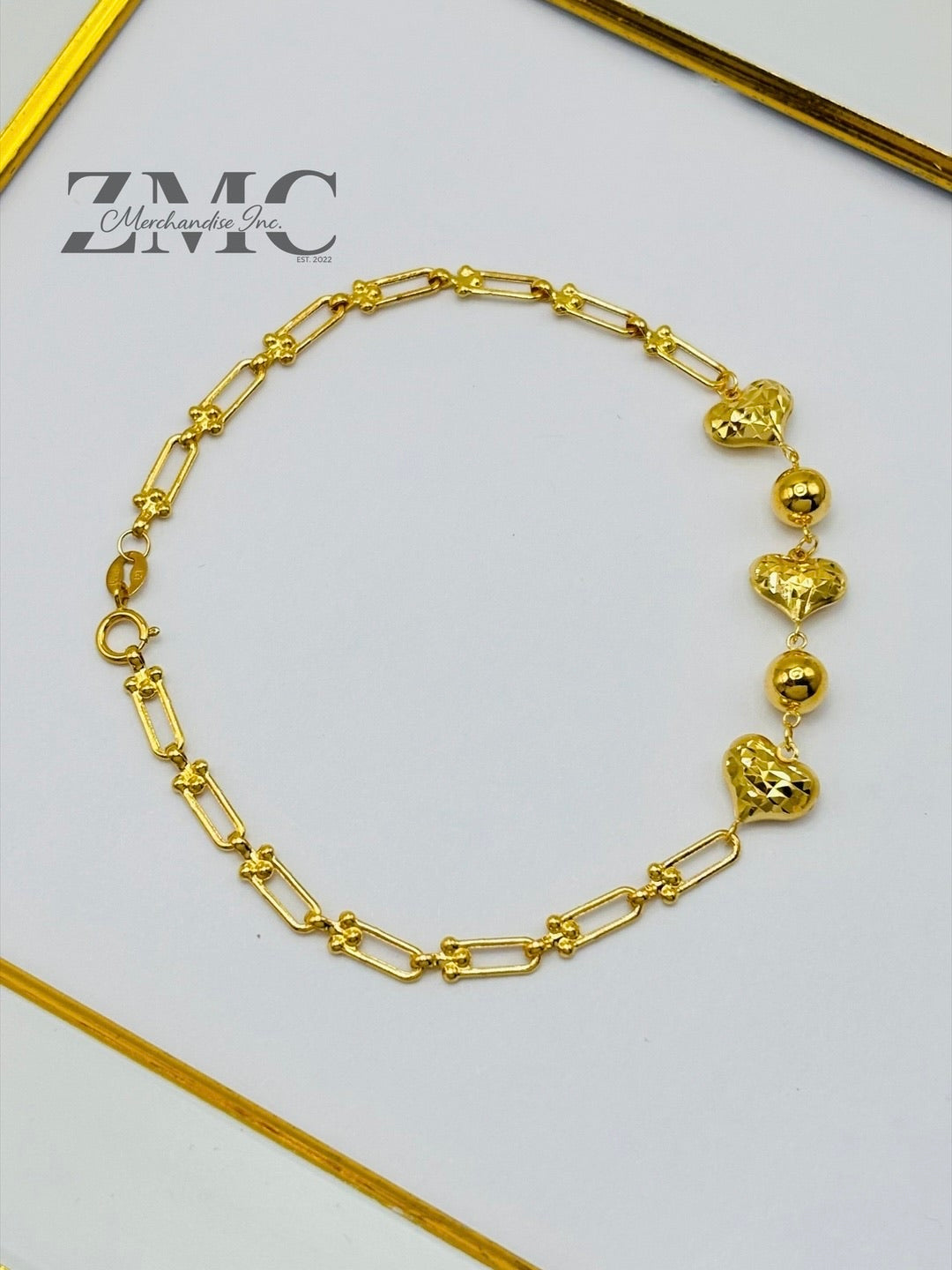 18K Gold Heart and Ball Diamond Cut Flat Hardware Bracelet