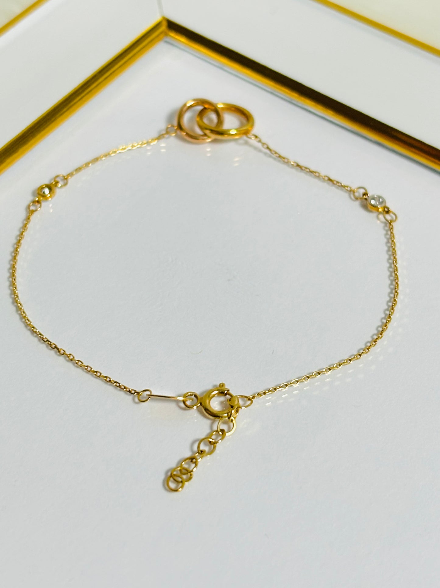 18K Gold Double Circle Bracelet