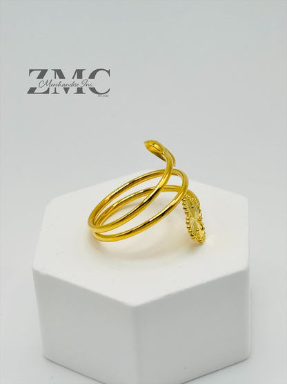 18K Gold Clover & Heart Spiral Ring