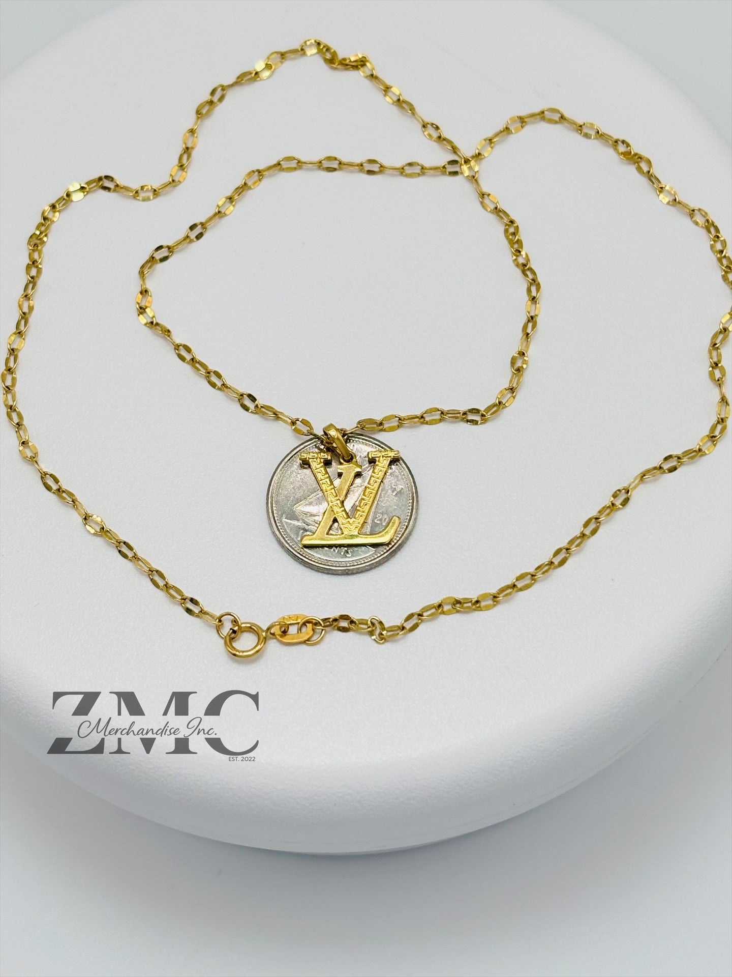 18K Gold L Necklace