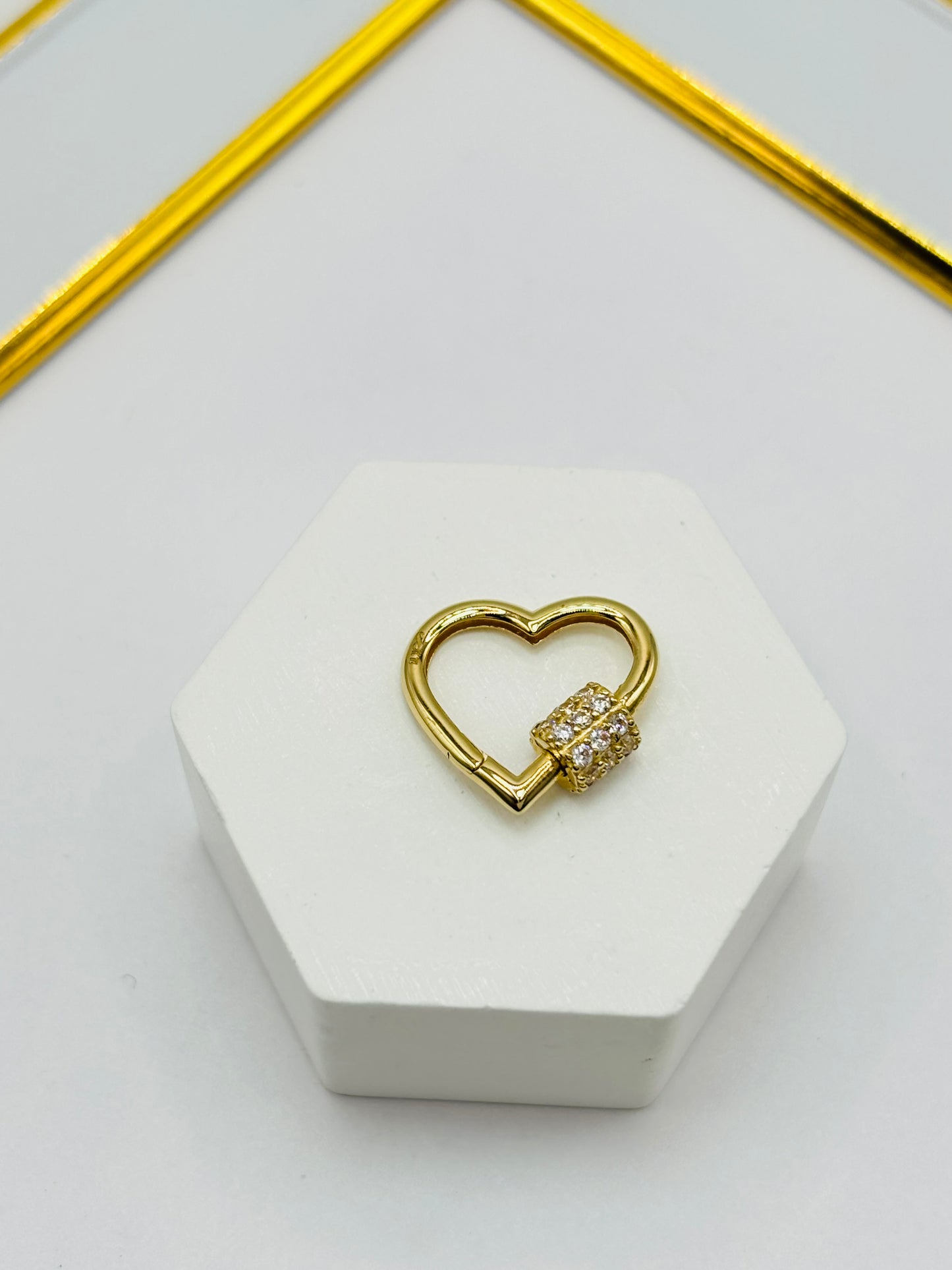 K18 Japan Heart Carabiner Pendant