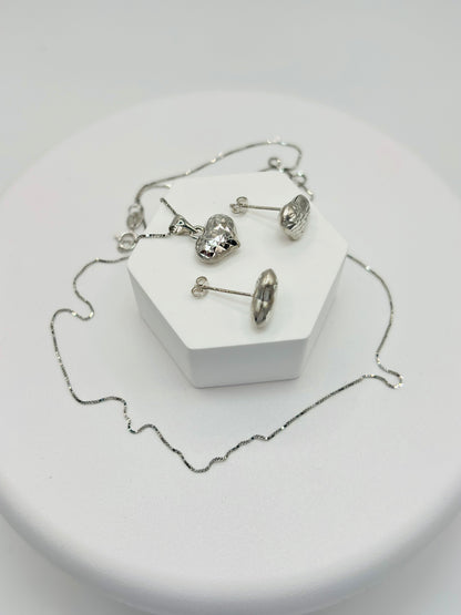 18K White Gold Heart Earrings and Necklace Set