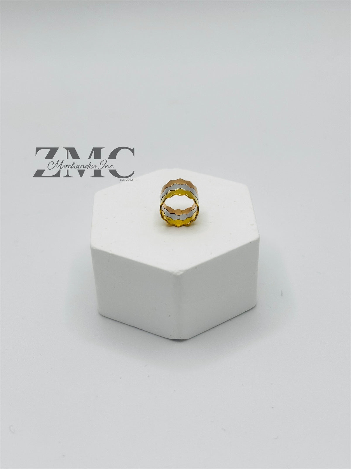 18K Gold Tri-color Barrel Pendant