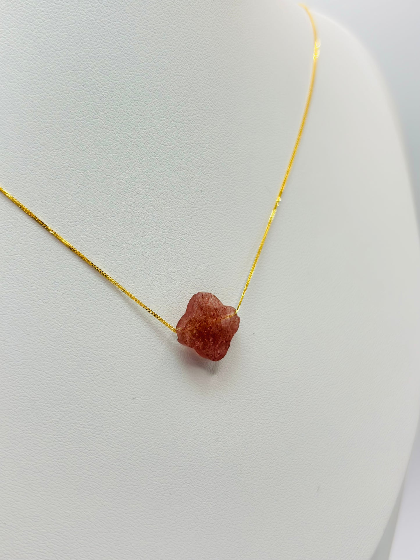 18K Gold Attached Necklace with a Pink Clover Stone