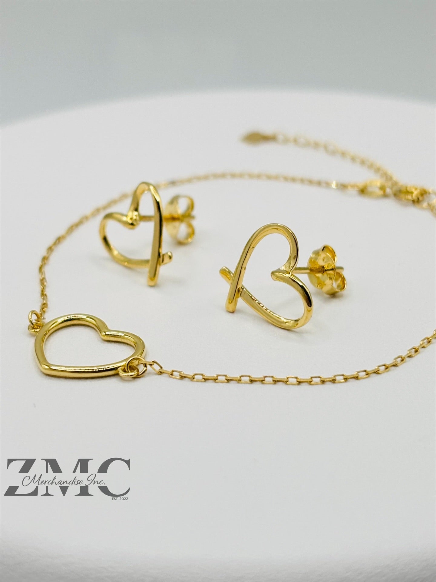 18K Gold Open Heart Earrings and Bracelet Set