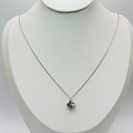 18K White Gold Clover Necklace
