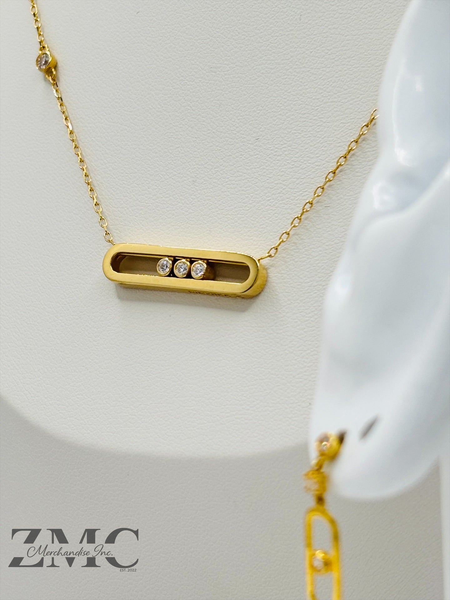 18K Gold Necklace and Earrings Set