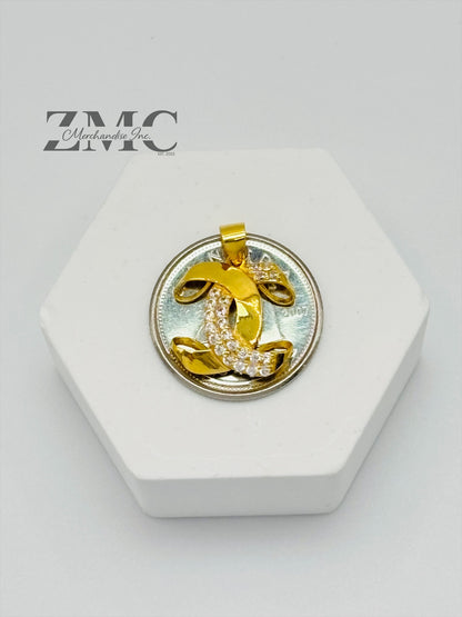 18K Gold C with Stone Pendant