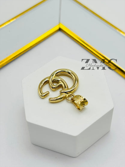 18K Gold G Pendant