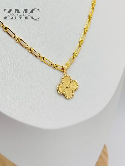 18K Gold Flat Hardware Clover Necklace