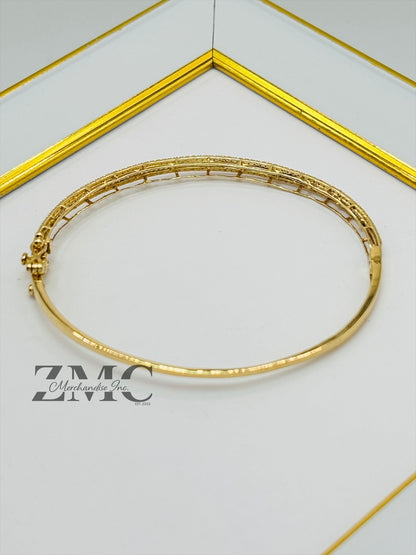 18K Gold Baguette Bangle  Natural Diamond 1.00 carat