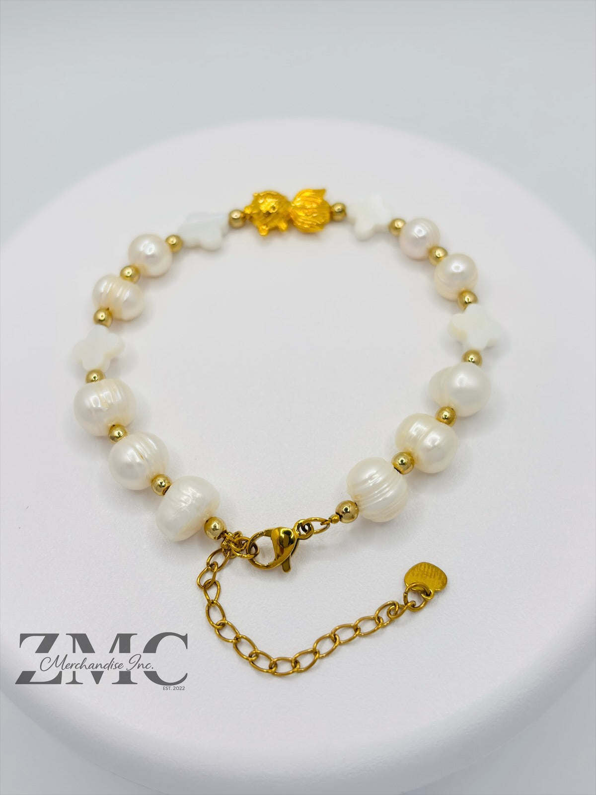 18K Gold Lucky Koi Fish Bracelet Fresh Water Pearl Stone ( Hollow Empty Inside)