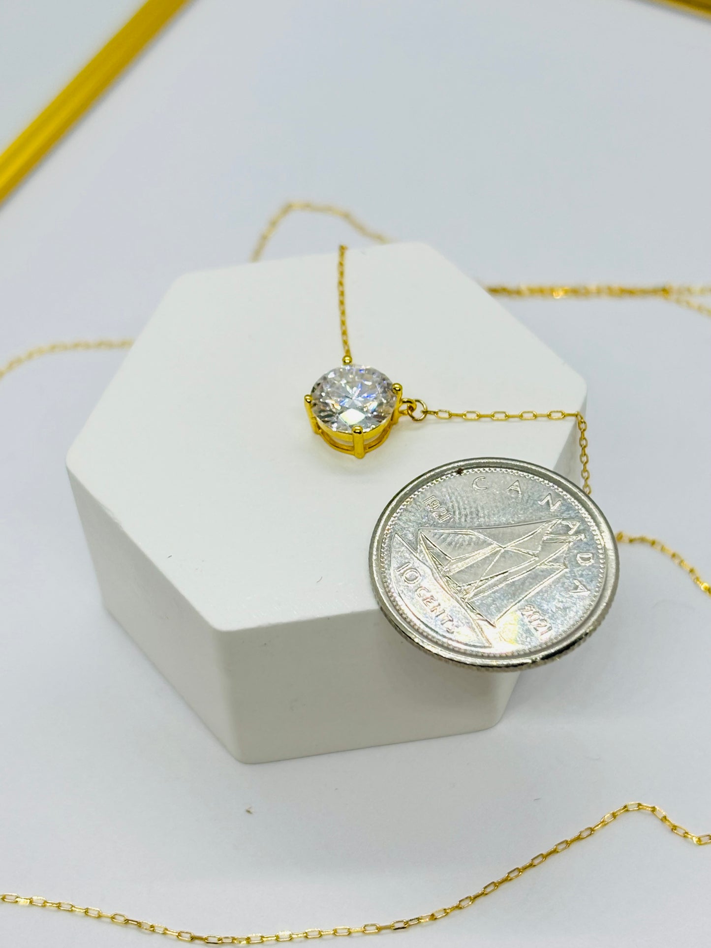 18K Gold with Moissanite Diamond Attached Necklace