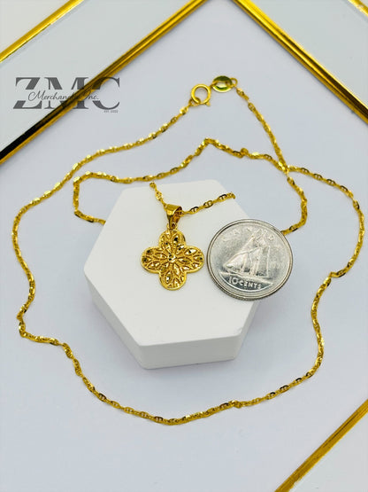 18K Gold Diamond Cut Clover Necklace
