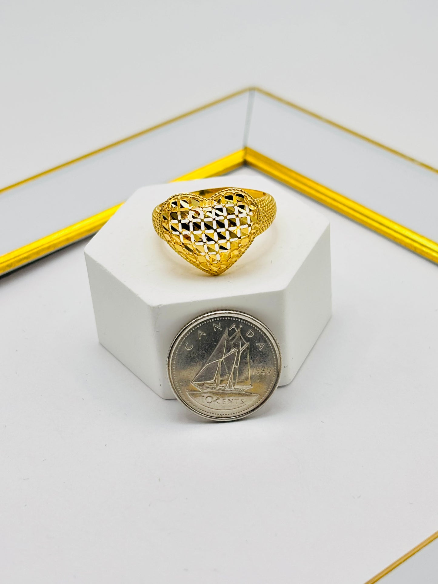 18K Gold Heart Power Ring