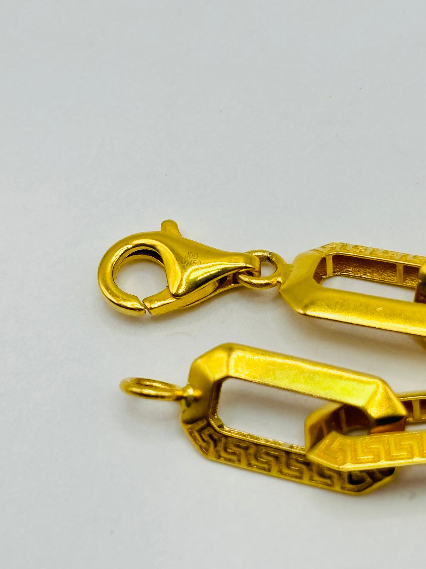 18K Gold F Bracelet