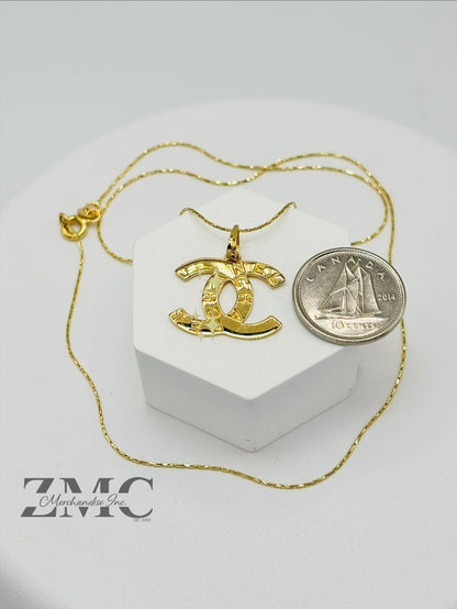 18K Gold C Necklace