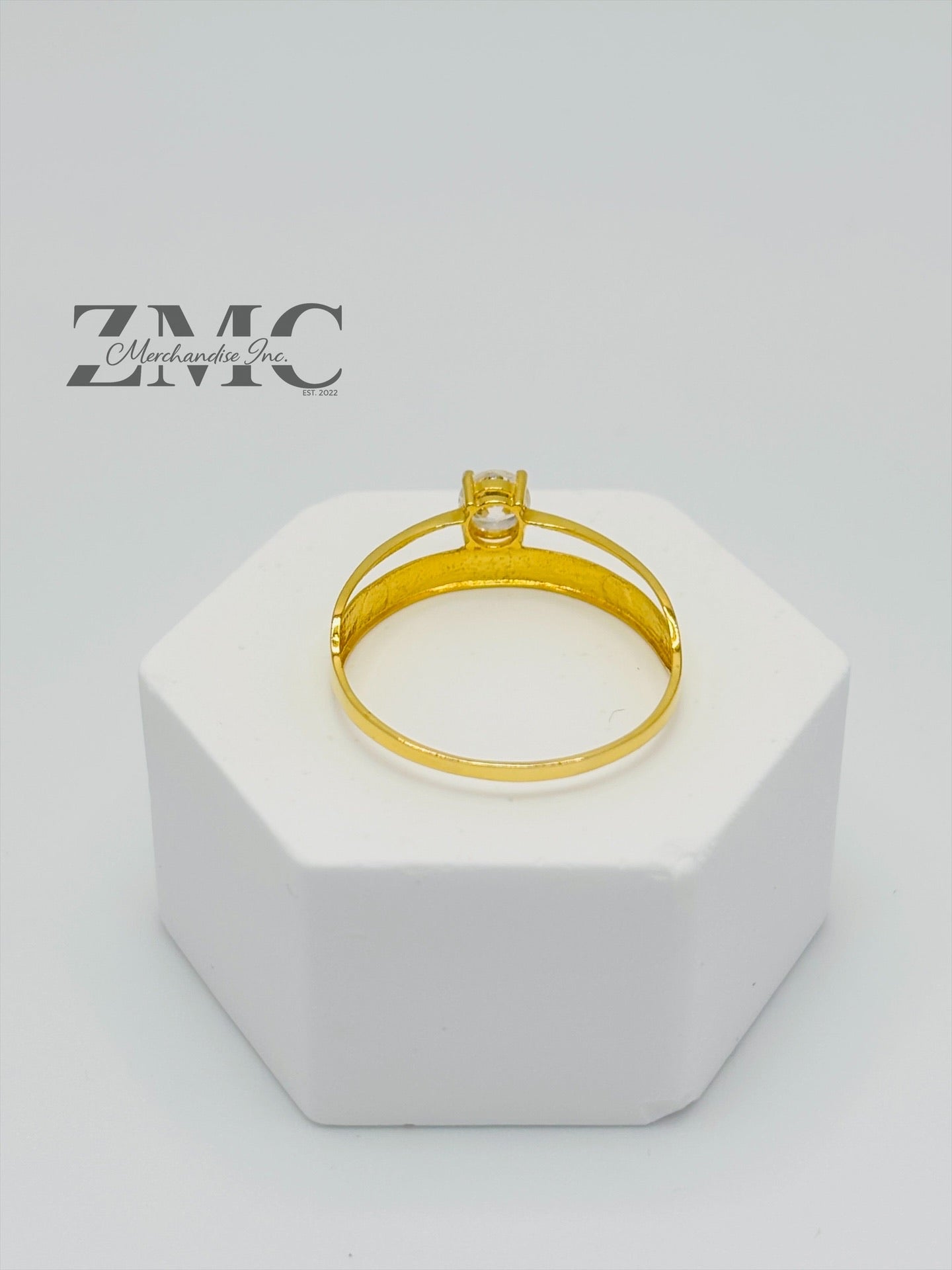 18K Gold Wedding Band with Stone Ring