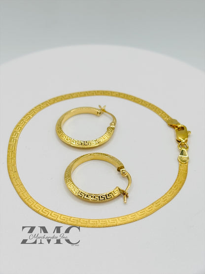 18K Gold F Bracelet and Loop Earrings Set