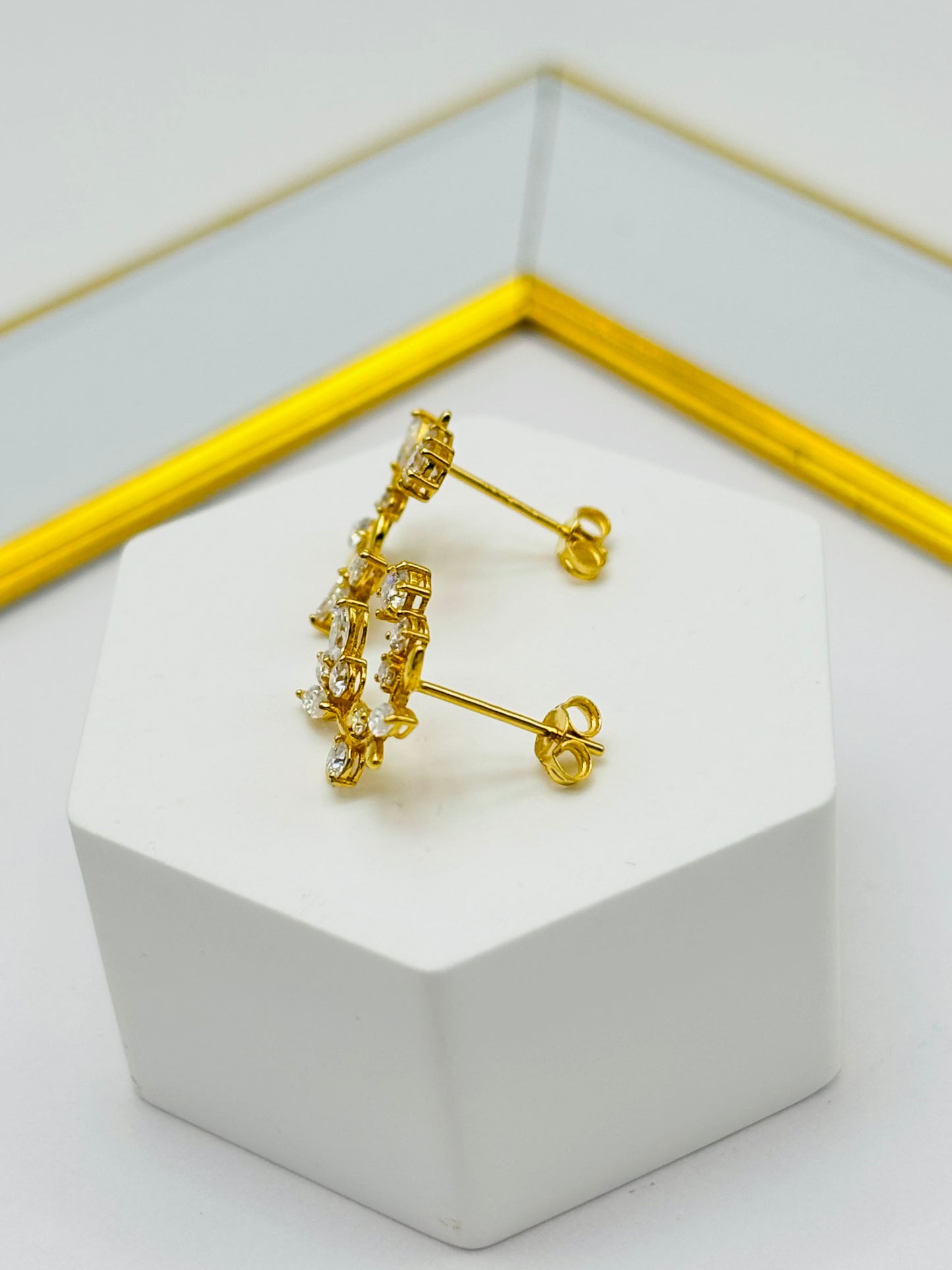 18K Gold Leaves Moissanite Diamond Earrings