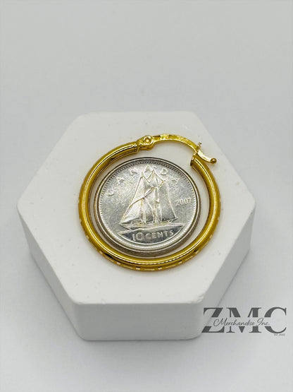 18K Gold F Loop Earrings 24 mm