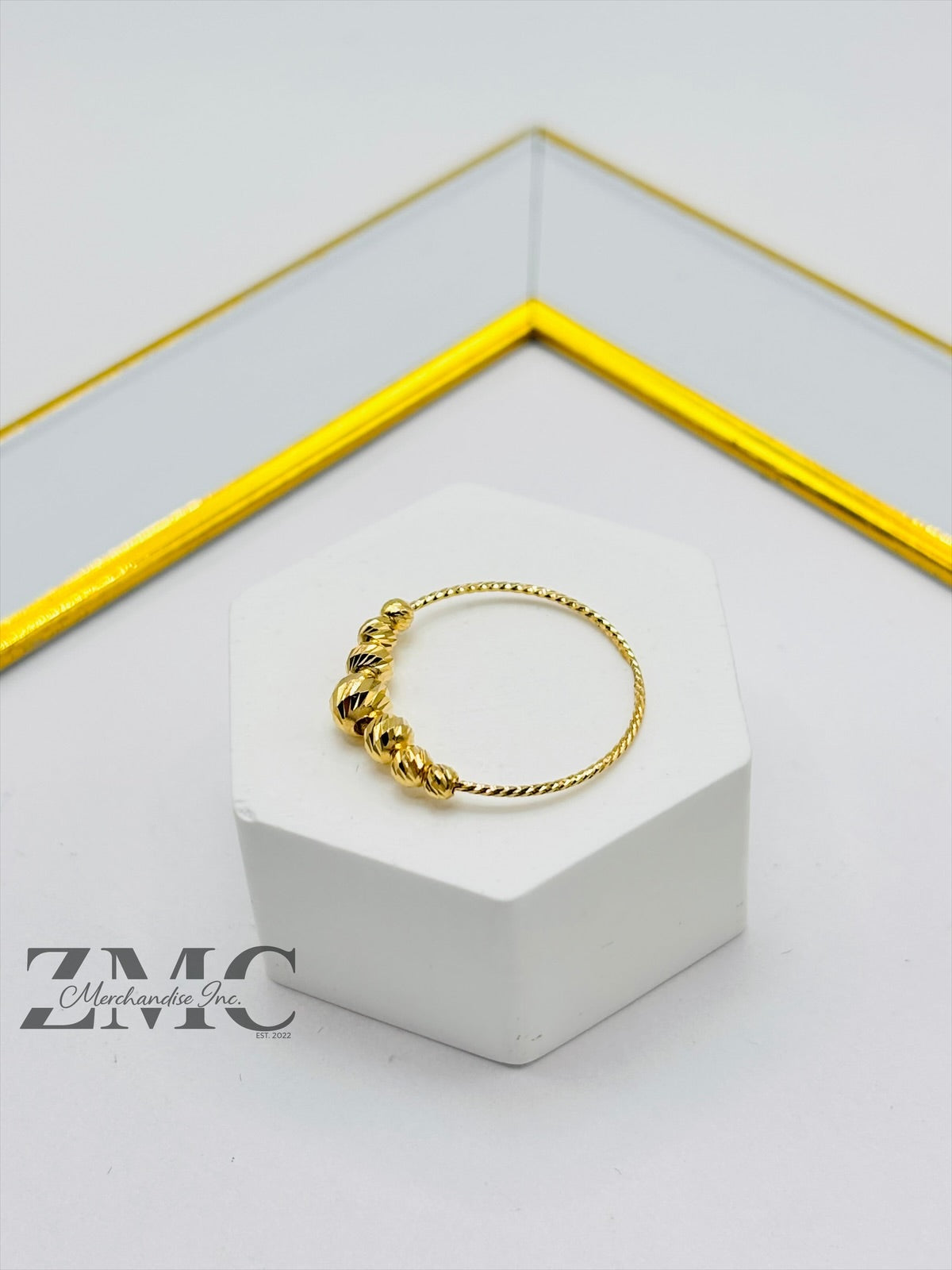 18K Gold Diamond Cut Ball Ring