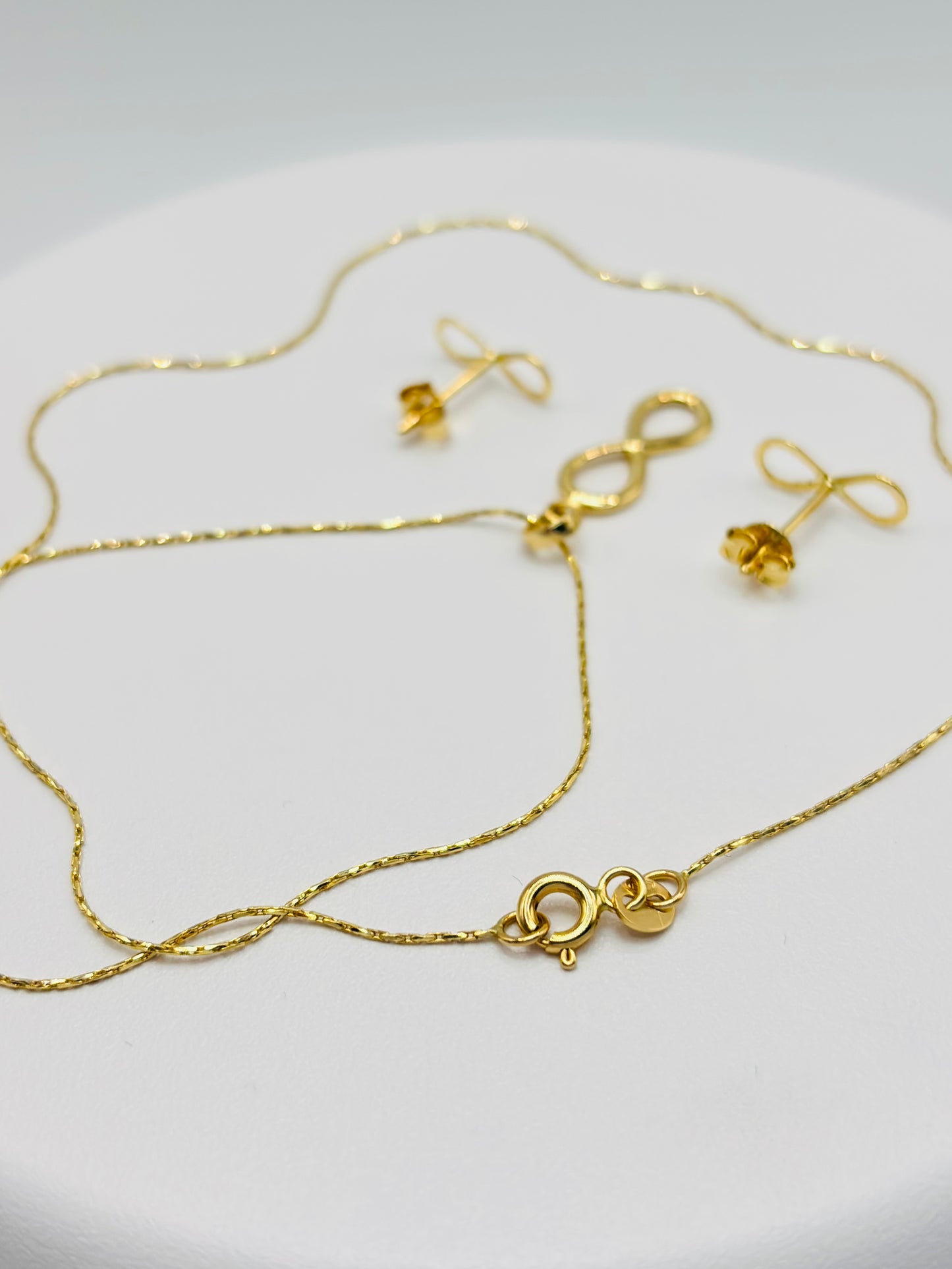 18K Gold Infinity Earrings and Necklace Set