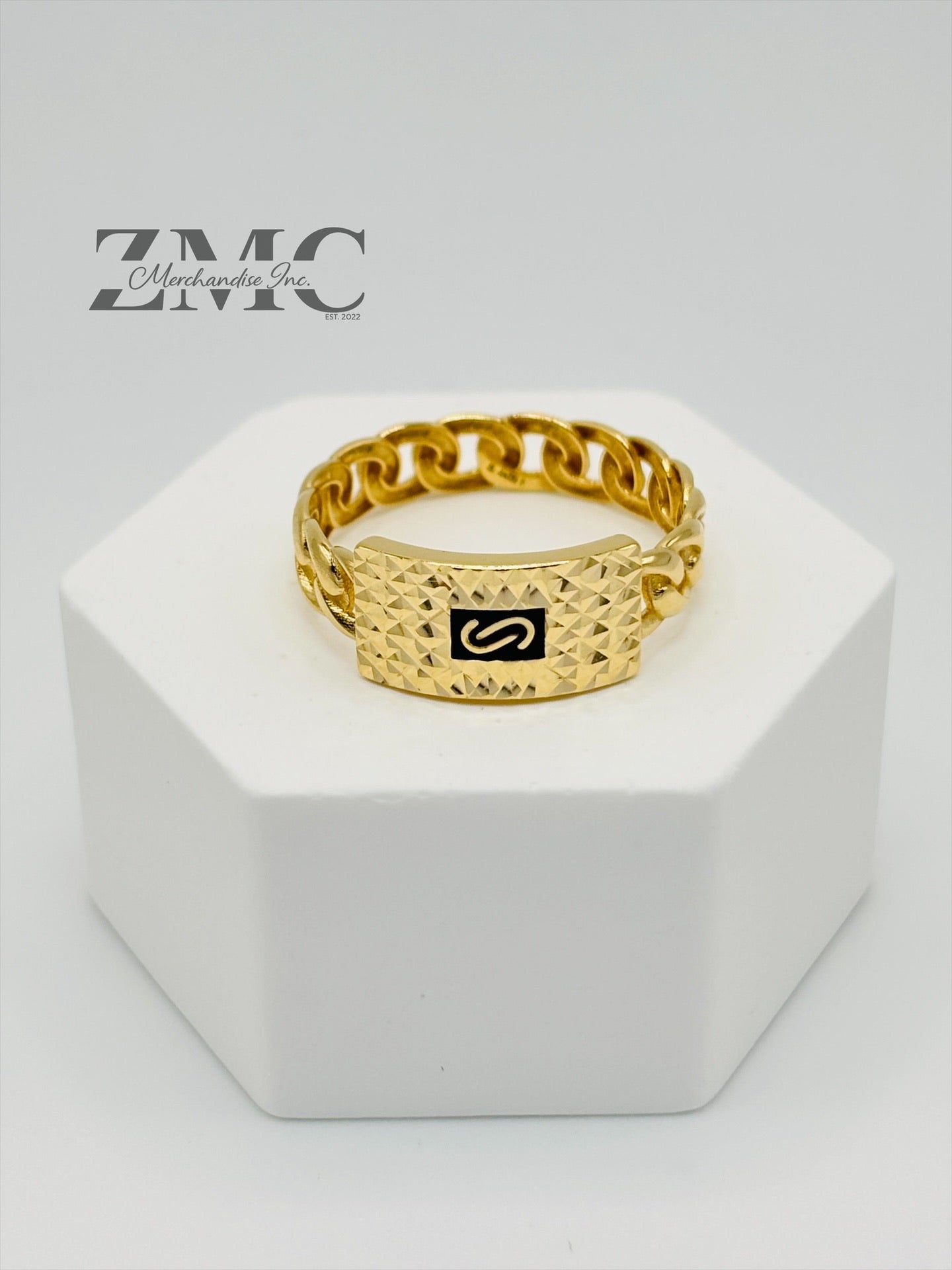 18K Gold M Cadena Ring
