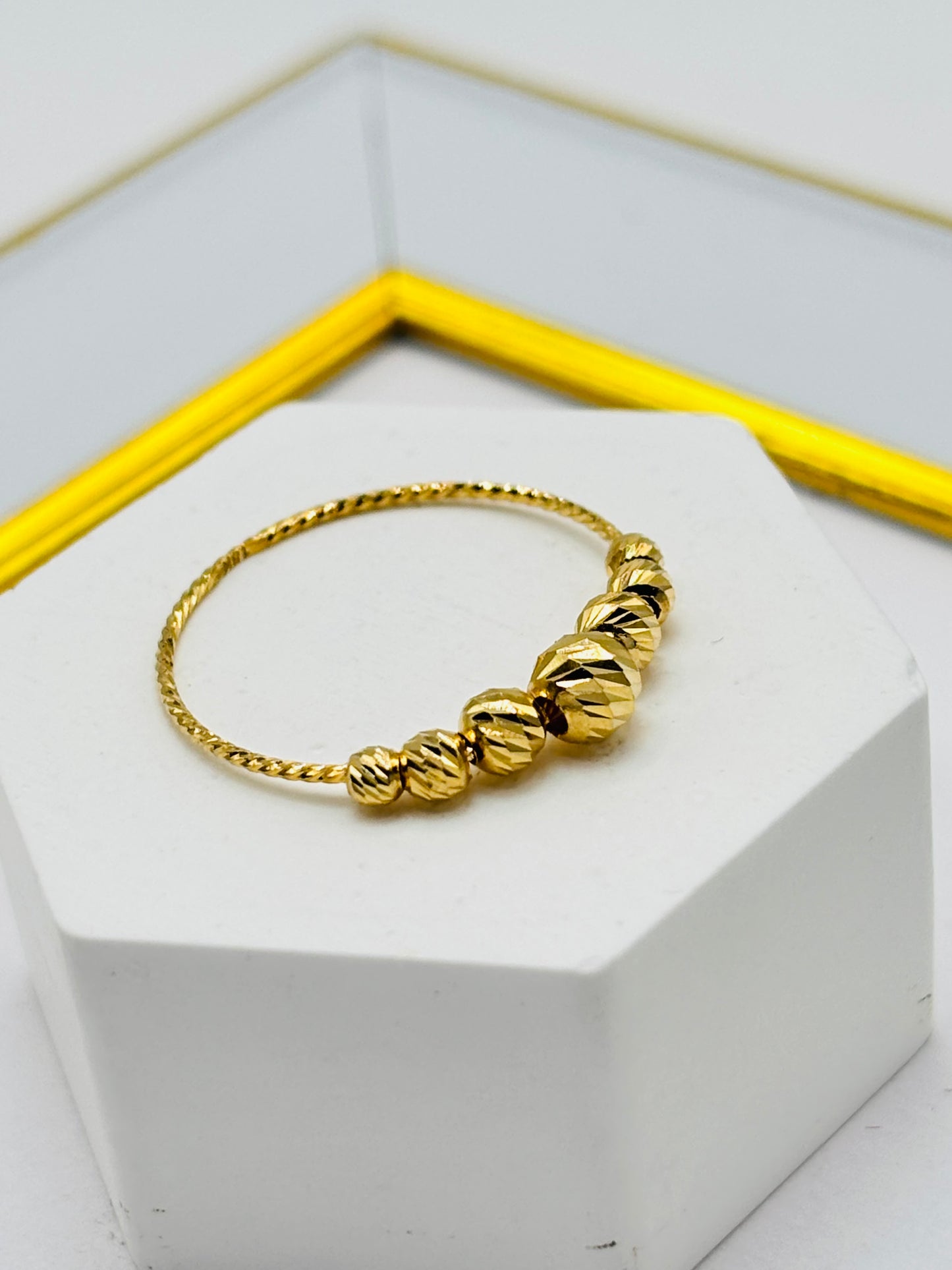 18K Gold Diamond Cut Ball Ring