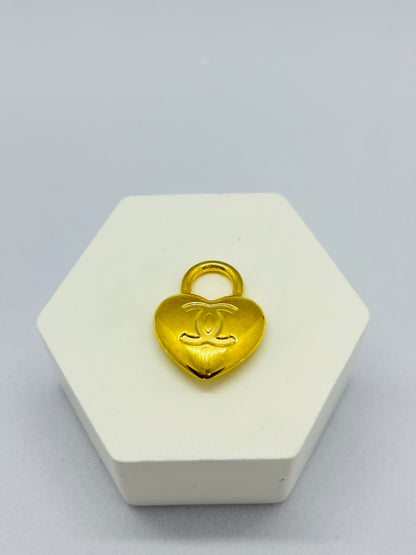 18k Gold Heart Pendant