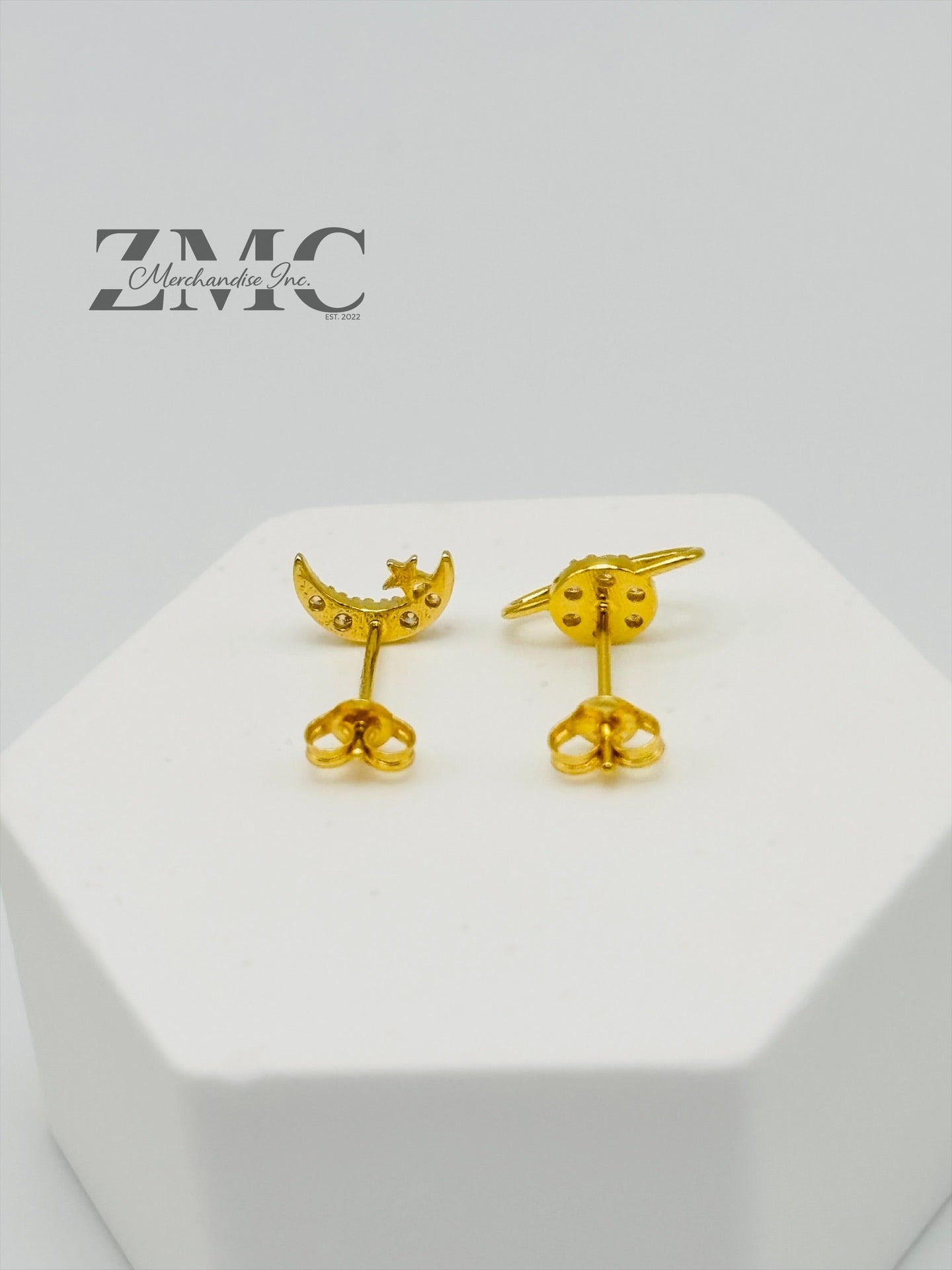 18K Gold Moon Moissanite Diamond Earrings