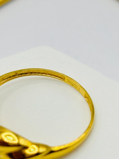 18K Gold Twisted Ring