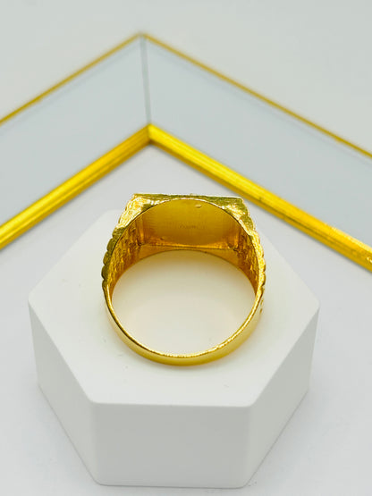 18K Gold Men's Ring with Dragon