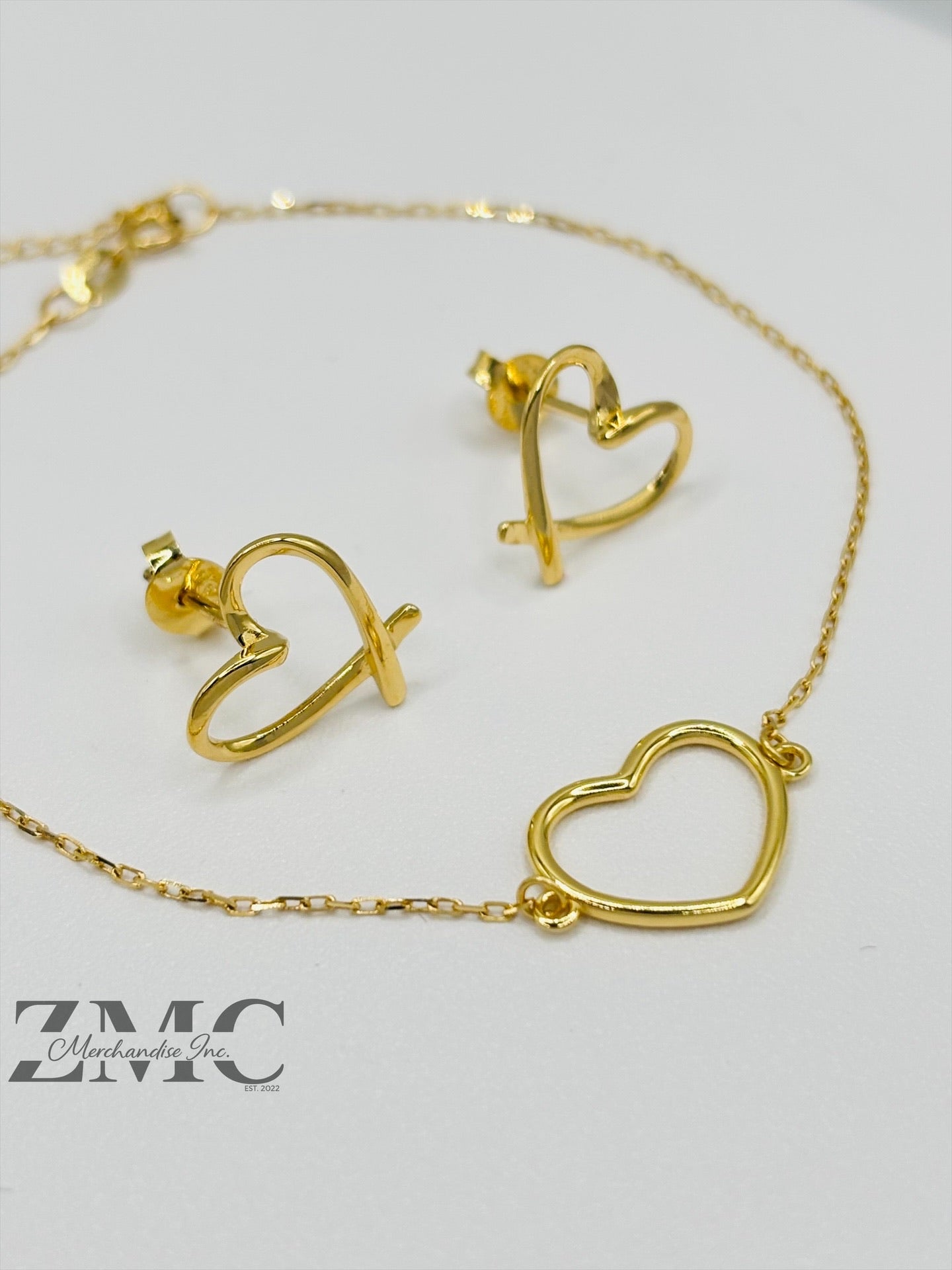 18K Gold Open Heart Earrings and Bracelet Set