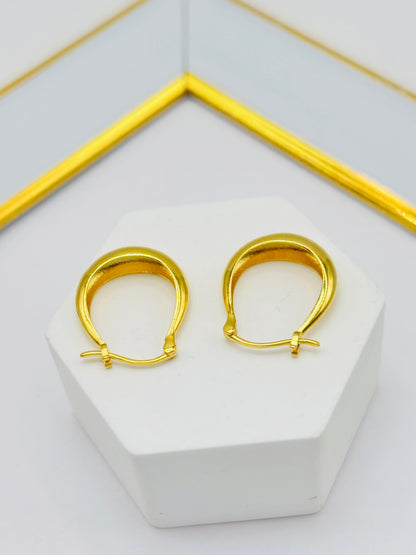 18K Gold Plain Loop Earrings