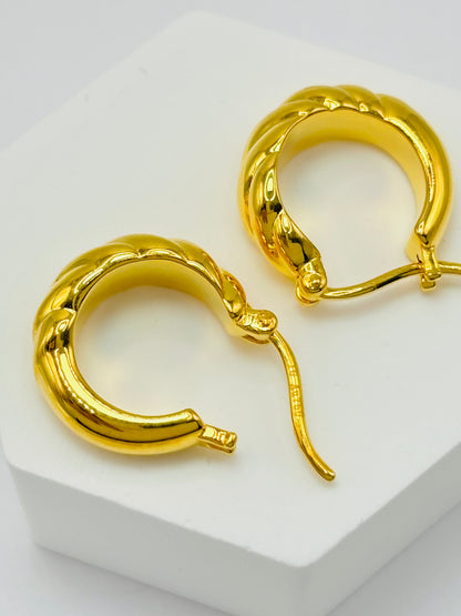 18K Gold Loop Earrings (Electroform)