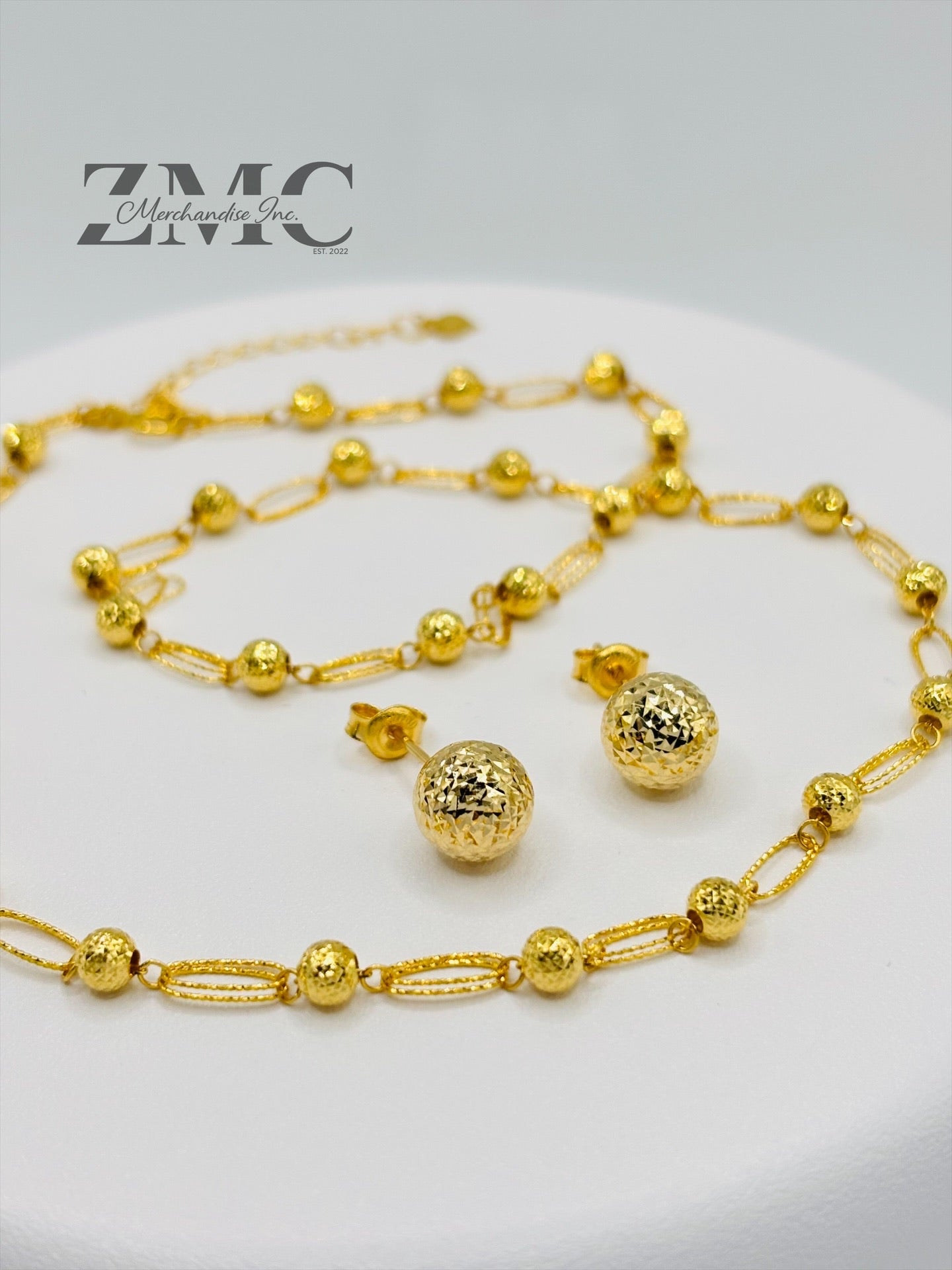 18K Gold Diamond Cut Ball Earrings and Necklace Set