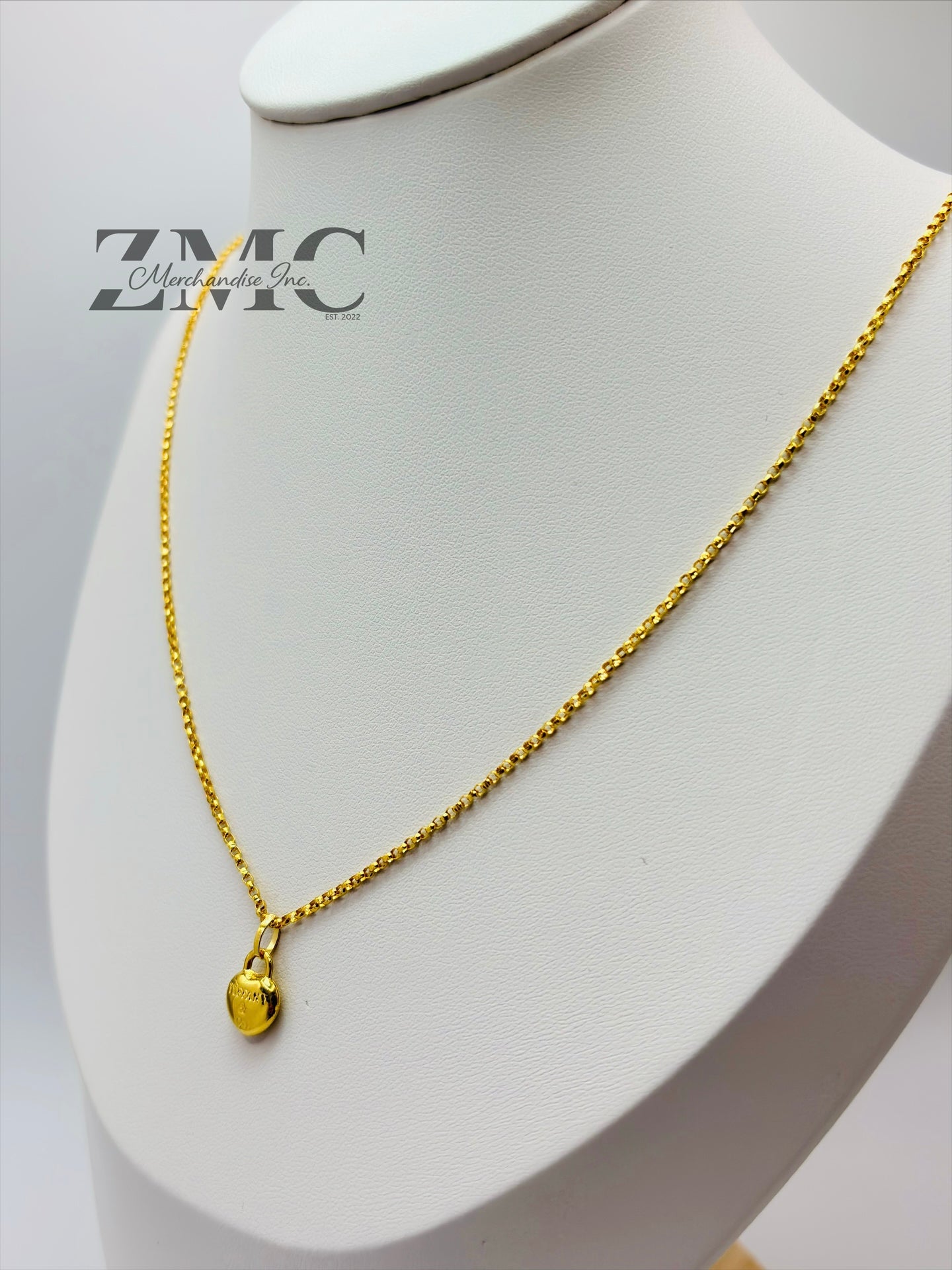 18K Gold Tauco Heart Necklace