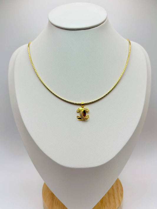 18K Gold Omega Chain with Pendant Set
