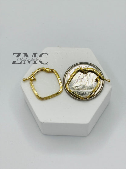 18K Gold Square Loop Earrings (Imperfection)