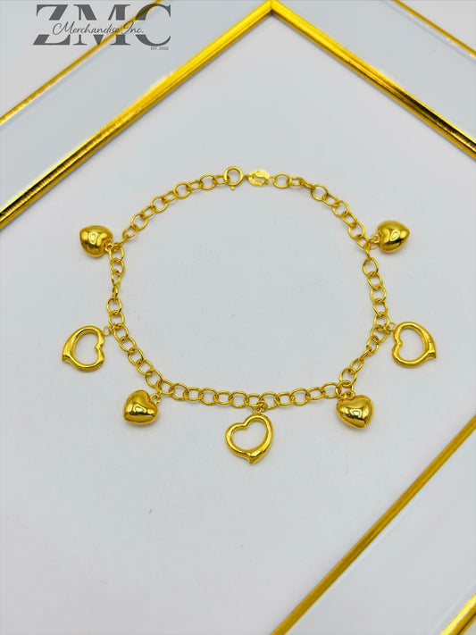 18K Gold Heart Charm Bracelet