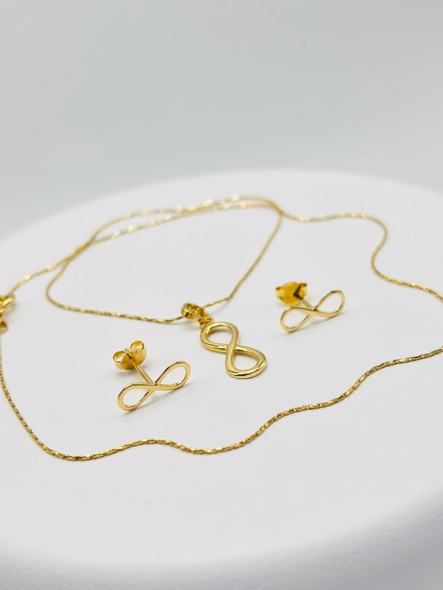 18K Gold Infinity Earrings and Necklace Set