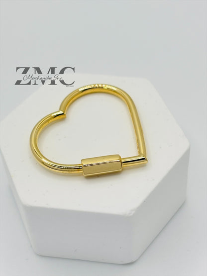 18K Gold Big Heart Carabiner Pendant